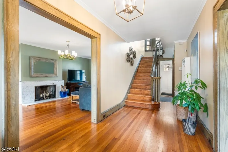638 Union Ave Elizabeth City, NJ 07208