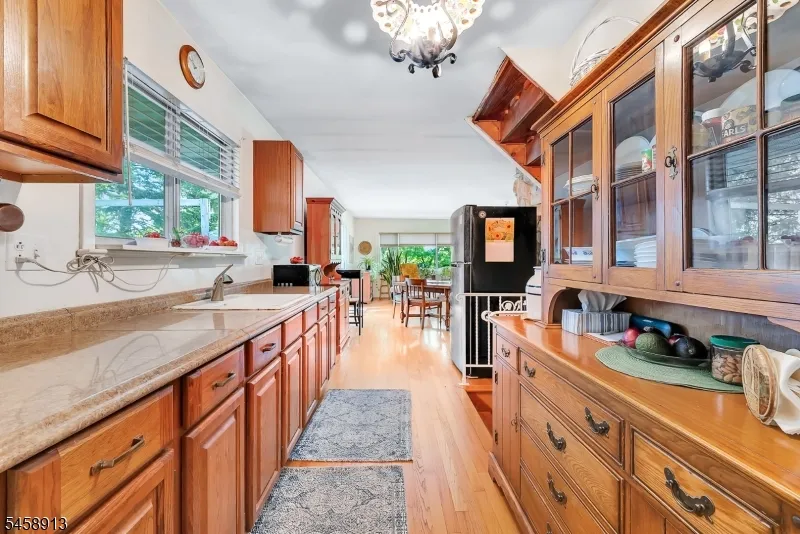 6 Barberry St Vernon, NJ 07418