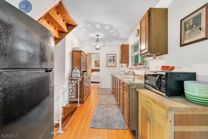 6 Barberry St Vernon, NJ 07418