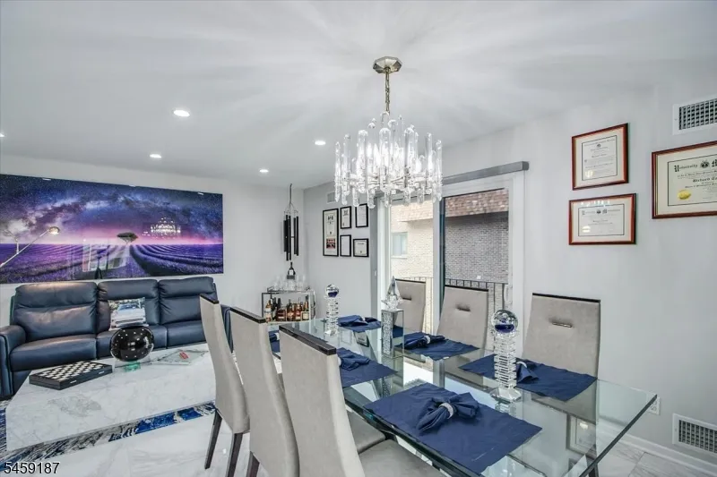825 Riverside Ave #B202 Unit B202 Lyndhurst, NJ 07071