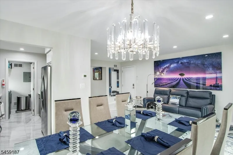 825 Riverside Ave #B202 Unit B202 Lyndhurst, NJ 07071