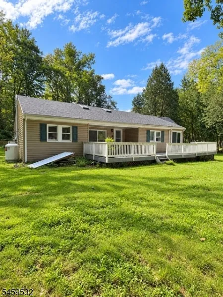 18 Foundry Rd