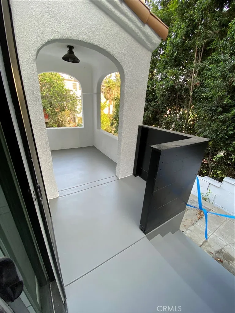3106 W Berkeley Avenue Los Angeles, CA 90026