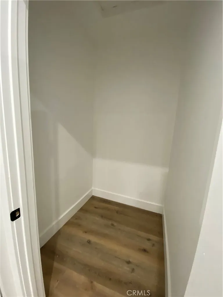 3106 W Berkeley Avenue Los Angeles, CA 90026
