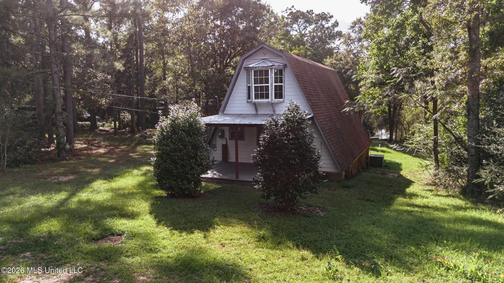 60 Flurry Drive Perkinston, MS 39573