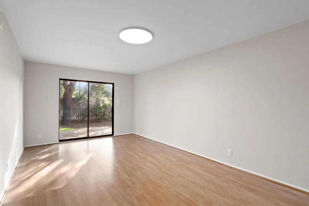 10605 Leather Cove Austin, TX 78750
