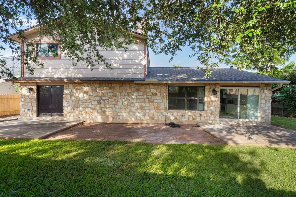 10605 Leather Cove Austin, TX 78750