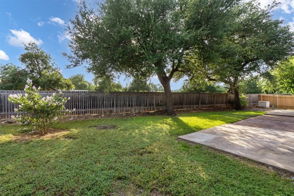 10605 Leather Cove Austin, TX 78750
