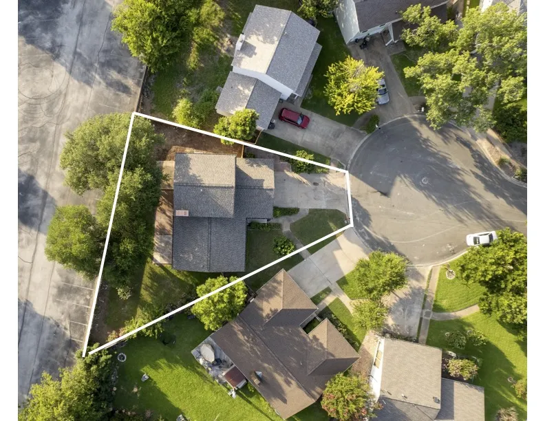 10605 Leather Cove Austin, TX 78750