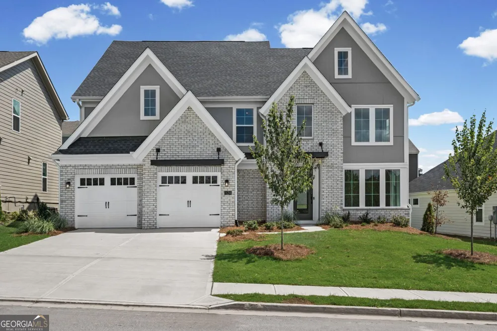 124 Kerr DR Hoschton, GA 30548