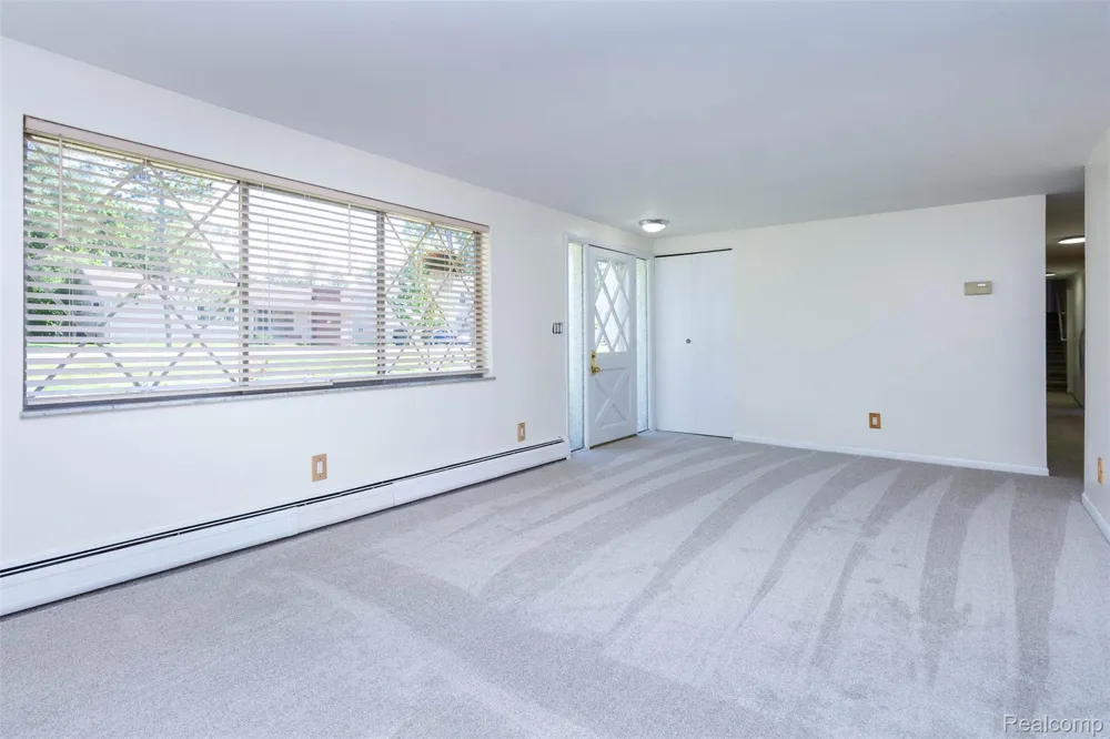 2750 Frankson Avenue Rochester Hills City, MI 48307
