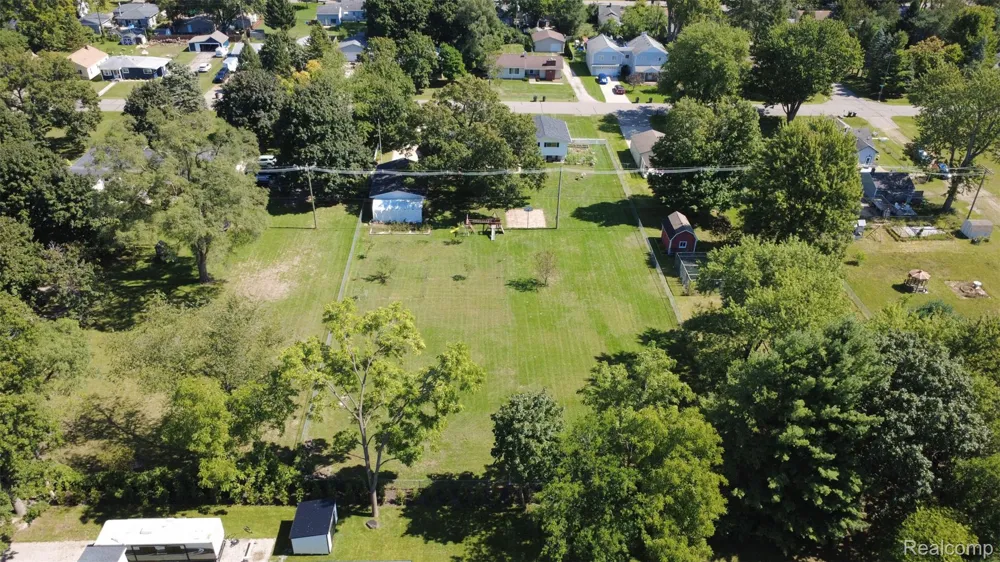 2750 Frankson Avenue Rochester Hills City, MI 48307