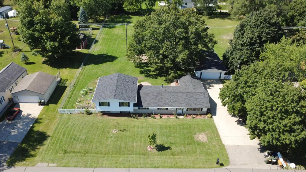2750 Frankson Avenue Rochester Hills City, MI 48307