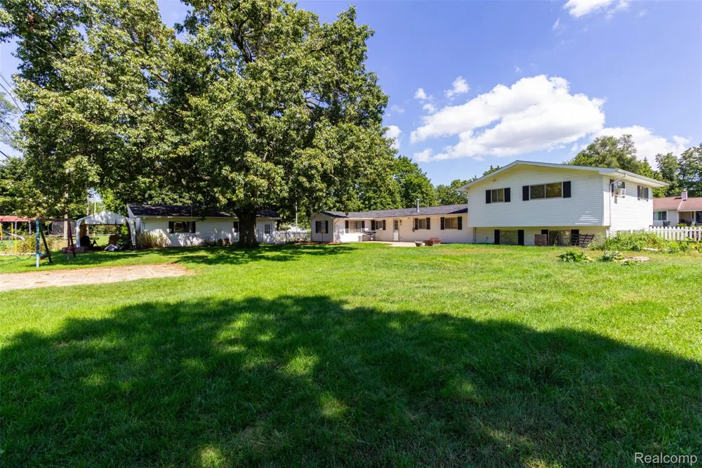 2750 Frankson Avenue Rochester Hills City, MI 48307