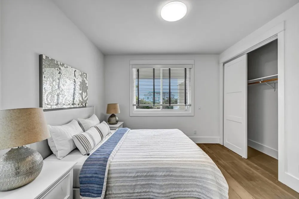 7209 Fay Ave La Jolla, CA 92037