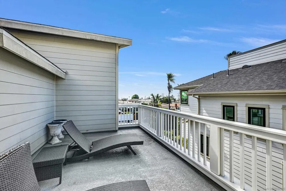 7209 Fay Ave La Jolla, CA 92037
