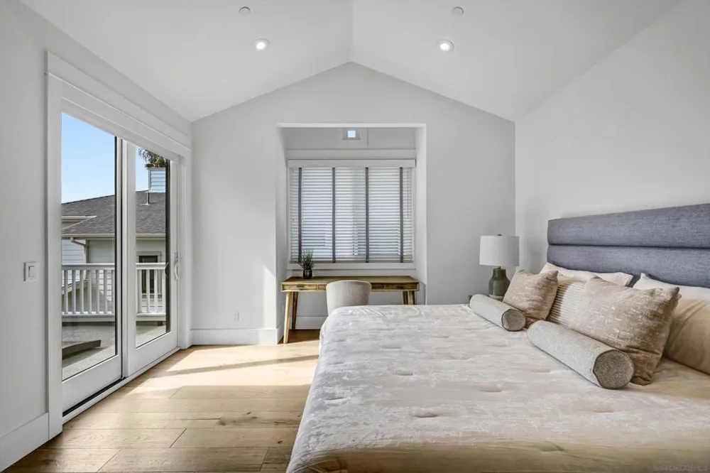 7209 Fay Ave La Jolla, CA 92037