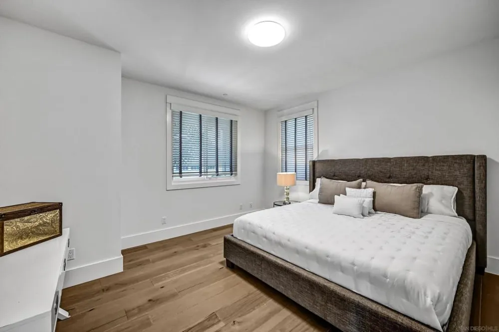 7209 Fay Ave La Jolla, CA 92037
