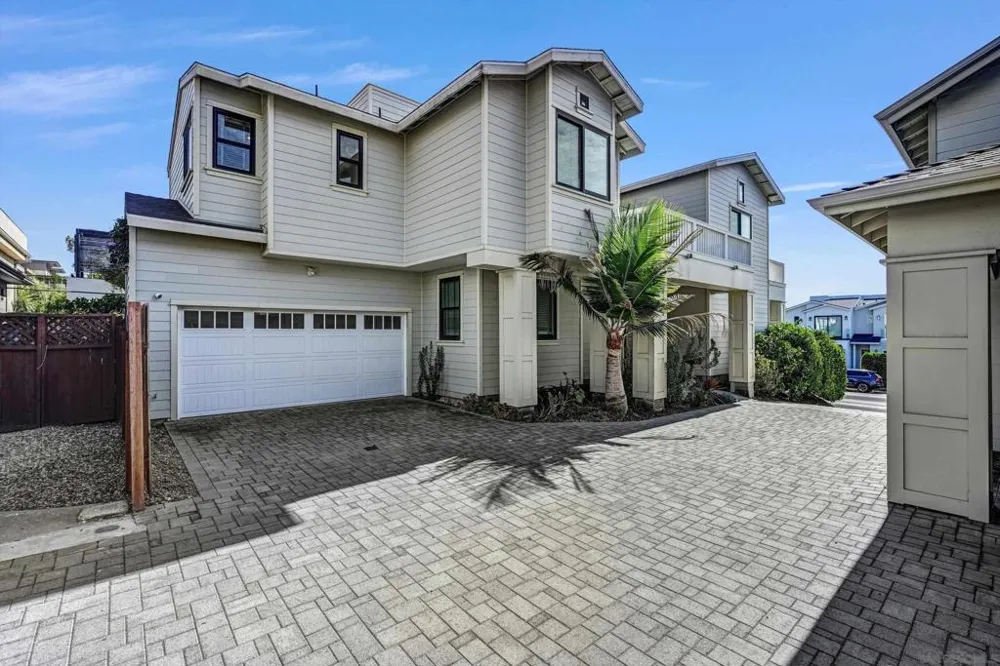 7209 Fay Ave La Jolla, CA 92037