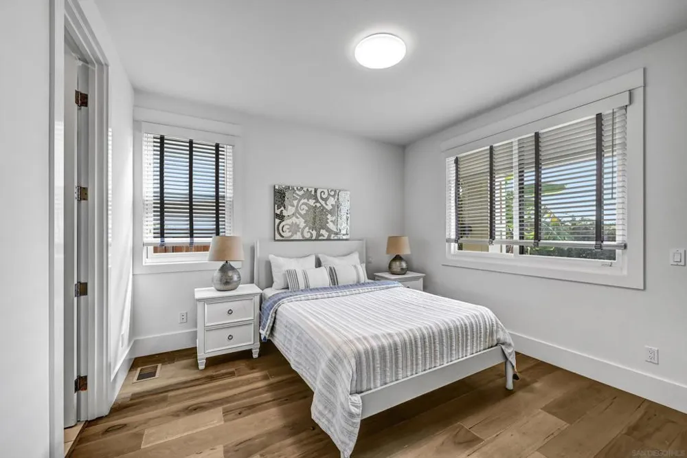 7209 Fay Ave La Jolla, CA 92037