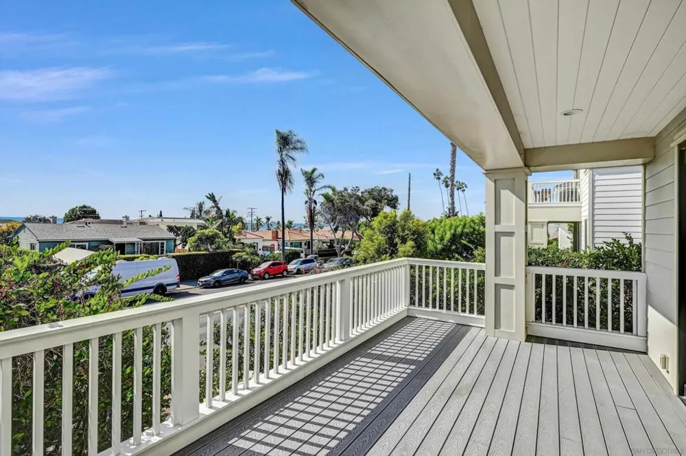 7209 Fay Ave La Jolla, CA 92037