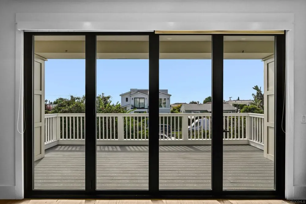 7209 Fay Ave La Jolla, CA 92037