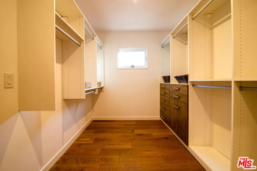 1015 Figueroa Terrace #22 Los Angeles, CA 90012