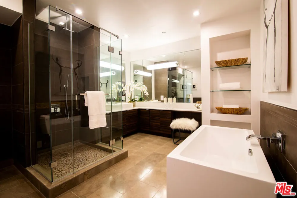 1015 Figueroa Terrace #22 Los Angeles, CA 90012
