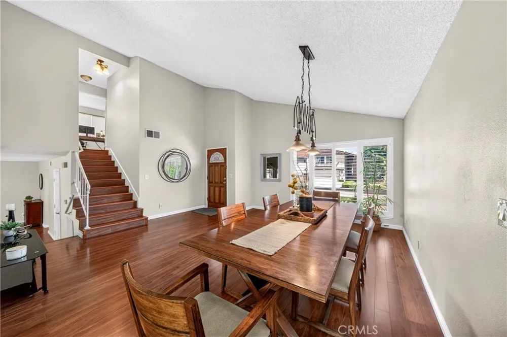 15623 Bechard Norwalk, CA 90650