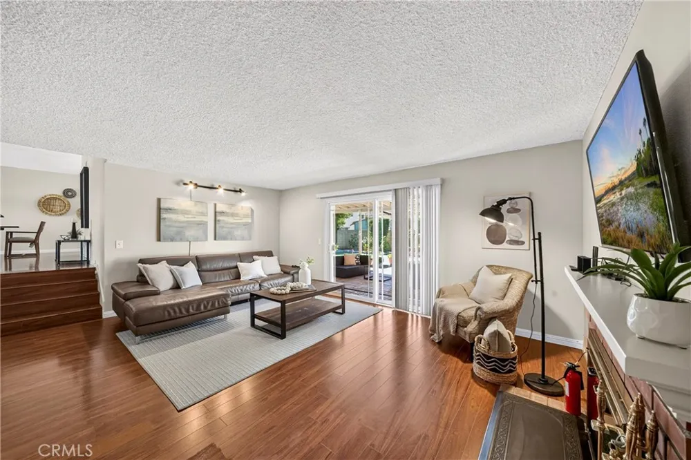 15623 Bechard Norwalk, CA 90650