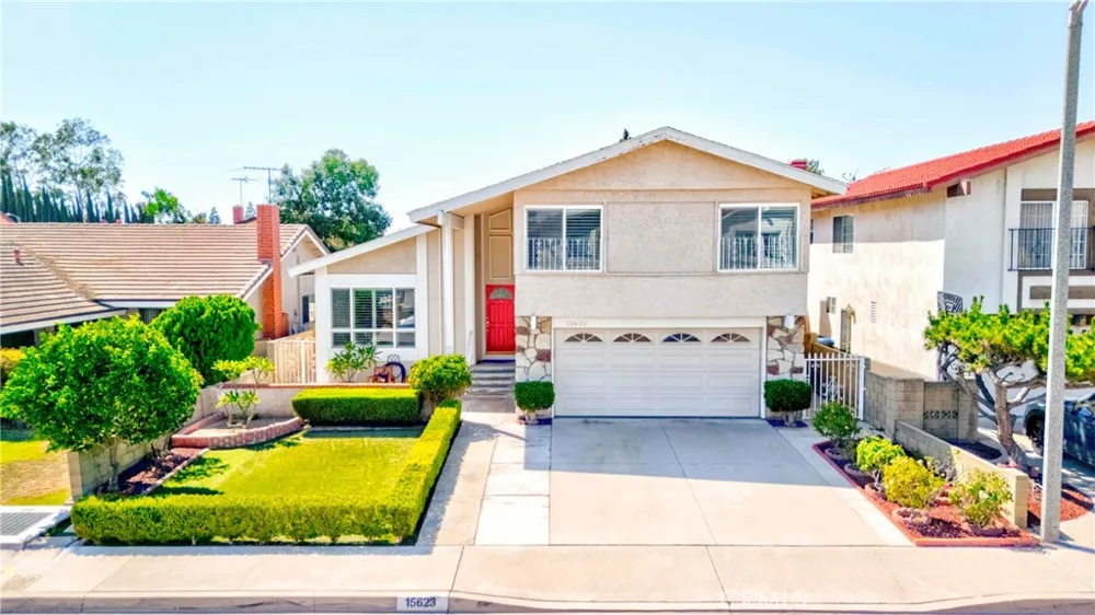 15623 Bechard Norwalk, CA 90650