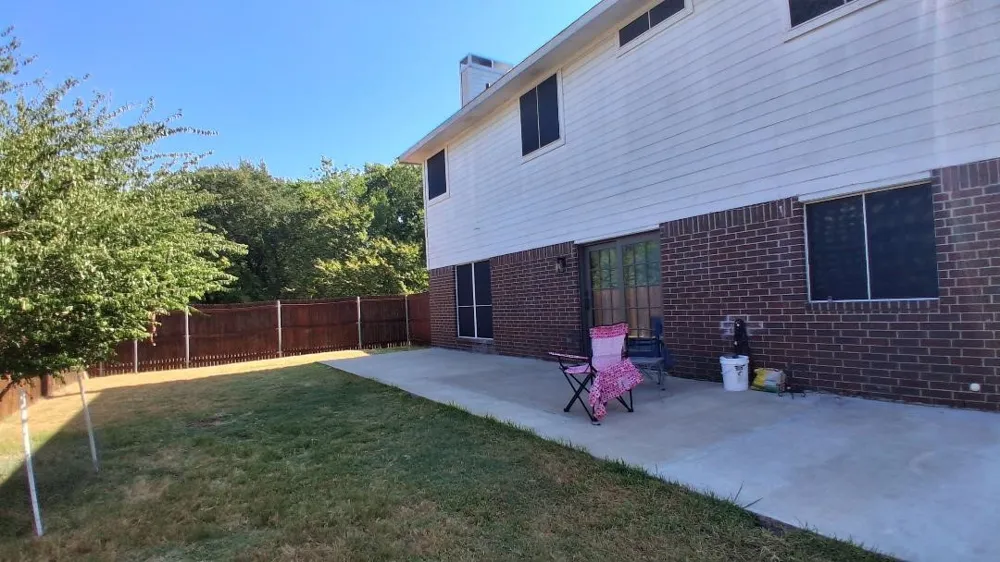 4503 Queenswood Drive Grand Prairie, TX 75052