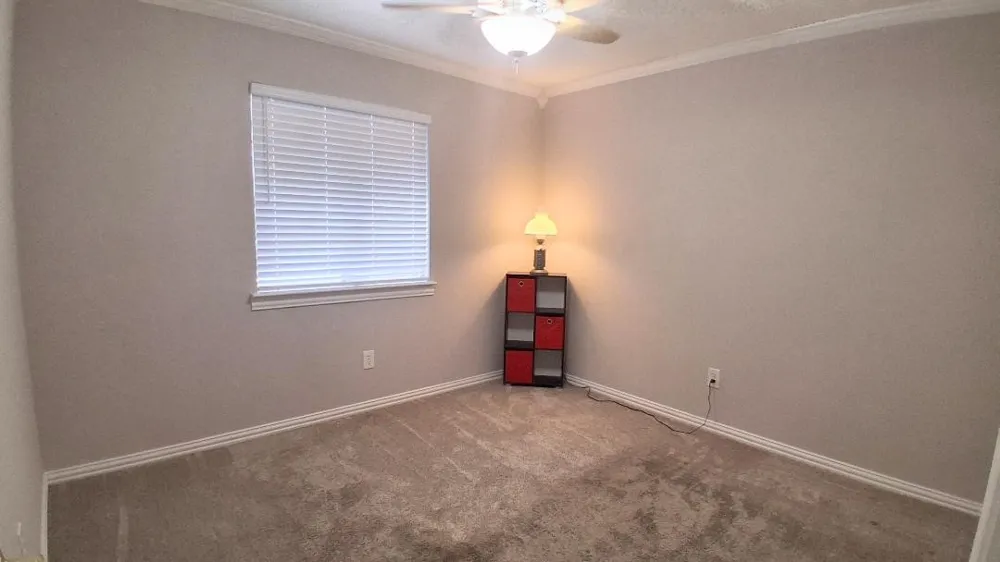 4503 Queenswood Drive Grand Prairie, TX 75052