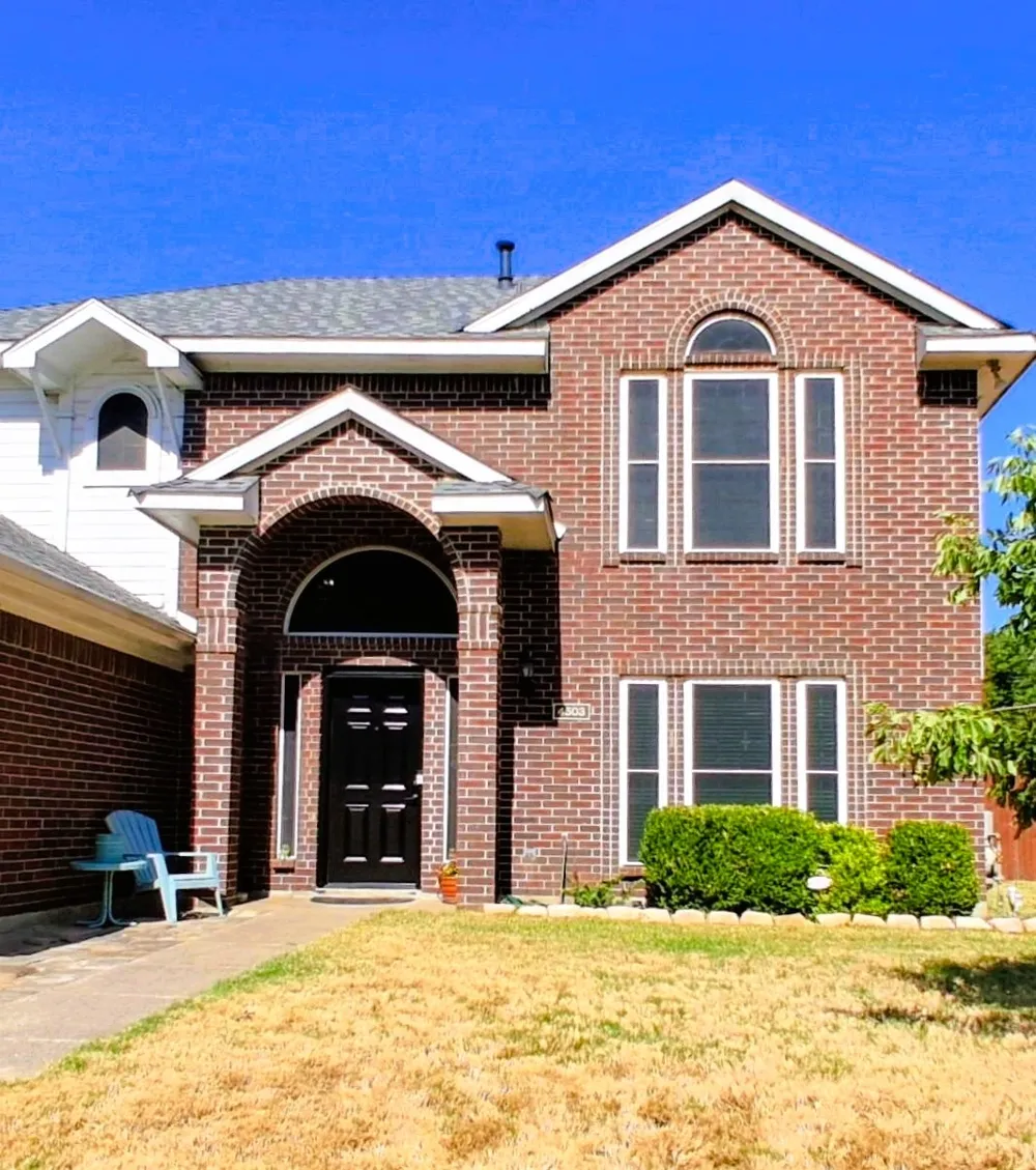 4503 Queenswood Drive Grand Prairie, TX 75052