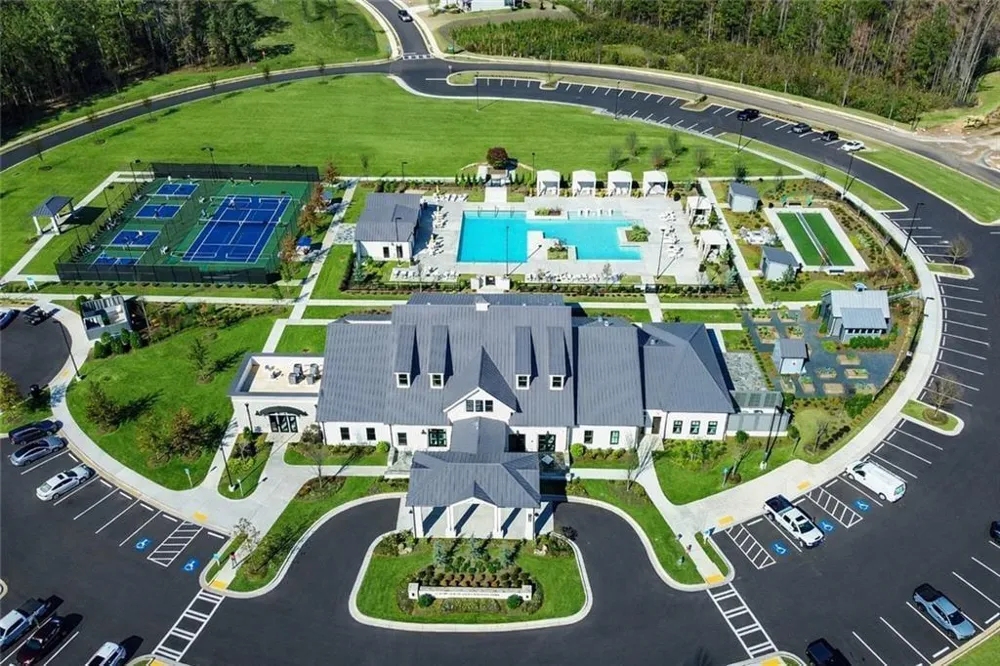 716 Highgrove Pass Canton, GA 30115