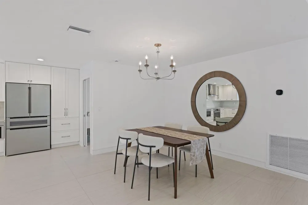 20195 Back 9 Drive Boca Raton, FL 33498