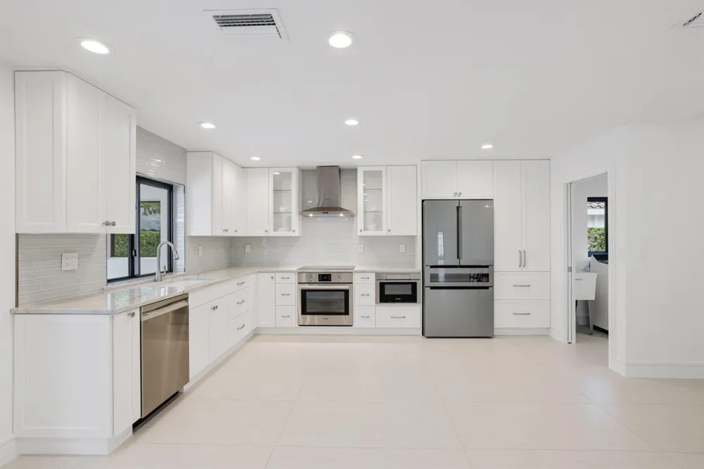 20195 Back 9 Drive Boca Raton, FL 33498