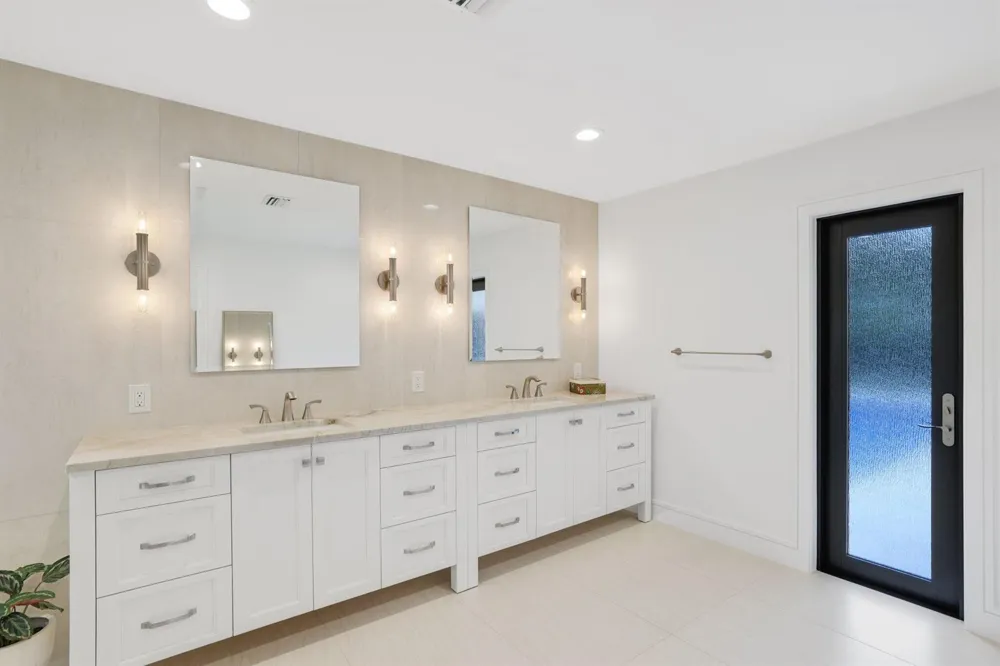 20195 Back 9 Drive Boca Raton, FL 33498