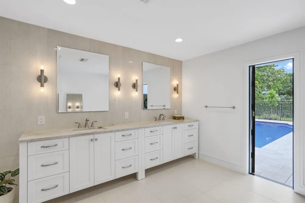 20195 Back 9 Drive Boca Raton, FL 33498