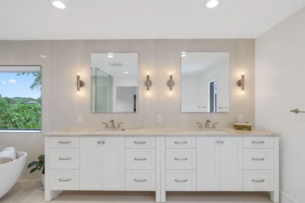 20195 Back 9 Drive Boca Raton, FL 33498
