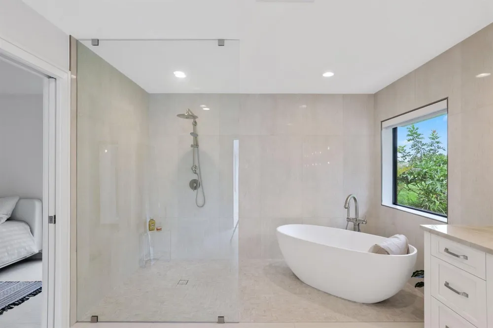 20195 Back 9 Drive Boca Raton, FL 33498