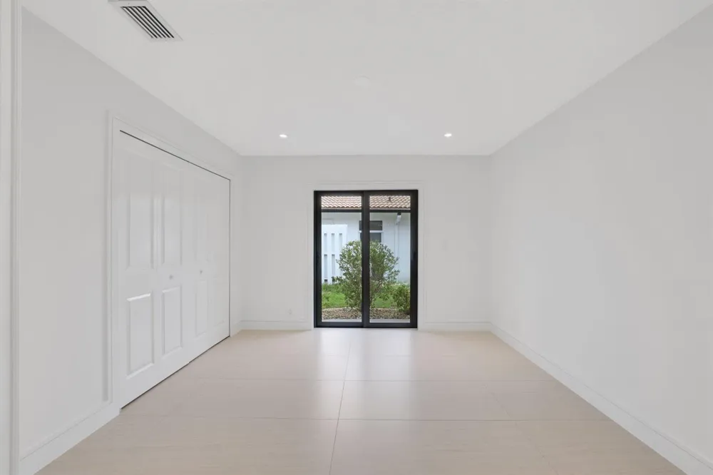 20195 Back 9 Drive Boca Raton, FL 33498