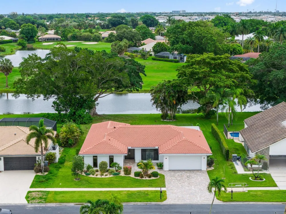 20195 Back 9 Drive Boca Raton, FL 33498
