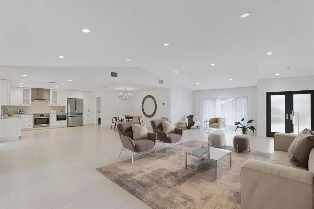 20195 Back 9 Drive Boca Raton, FL 33498