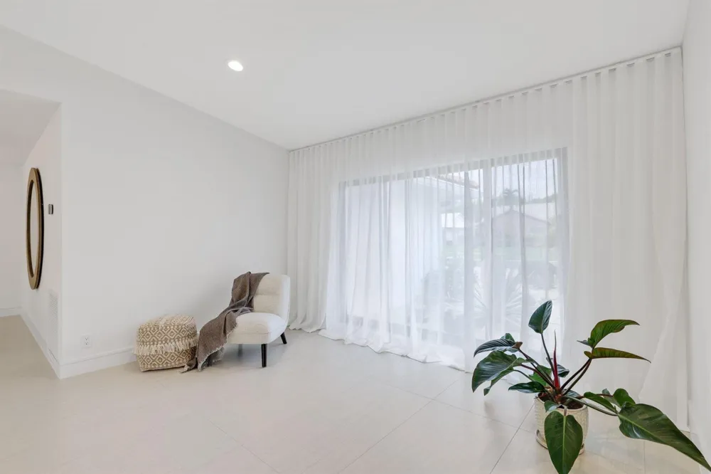 20195 Back 9 Drive Boca Raton, FL 33498