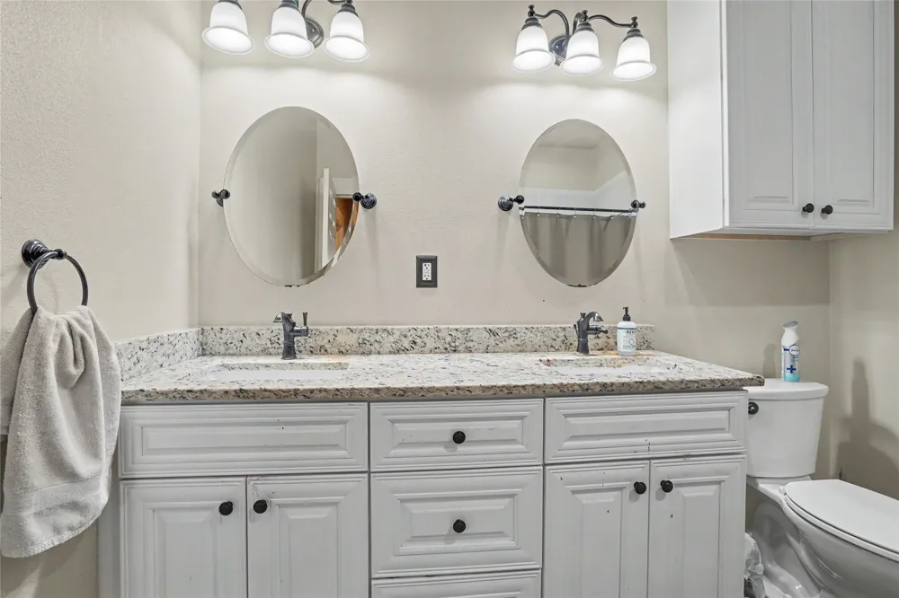 6833 S 302nd EastAvenue Broken Arrow, OK 74014