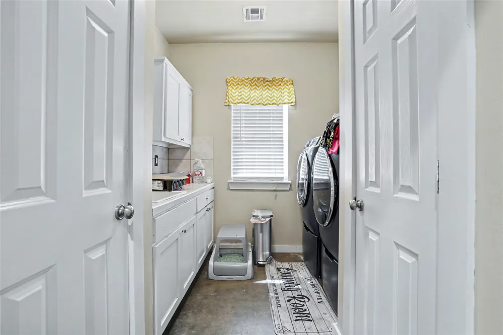 6833 S 302nd EastAvenue Broken Arrow, OK 74014