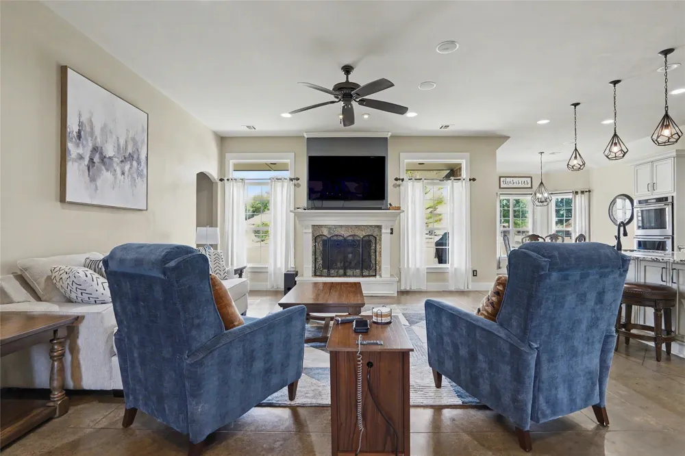 6833 S 302nd EastAvenue Broken Arrow, OK 74014