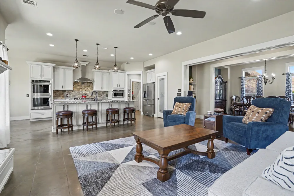 6833 S 302nd EastAvenue Broken Arrow, OK 74014