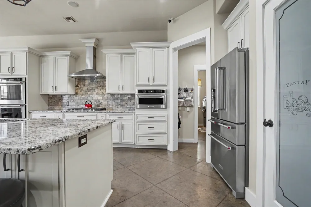 6833 S 302nd EastAvenue Broken Arrow, OK 74014